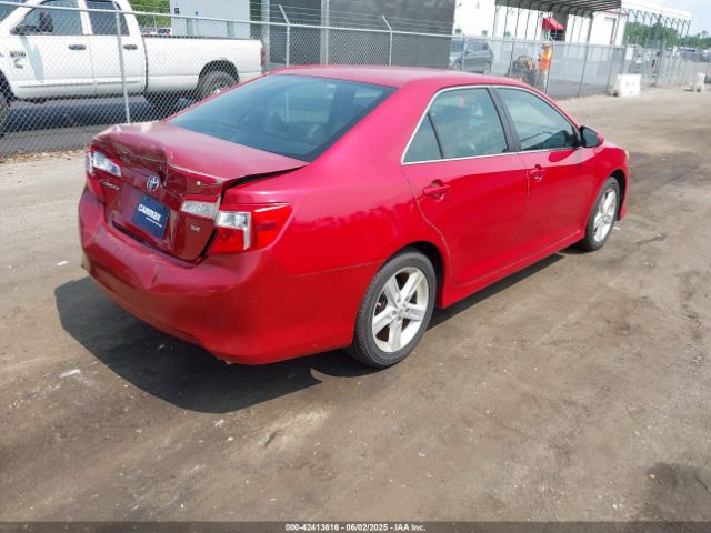 4T1BF1FK0EU800394 Toyota CAMRY SE