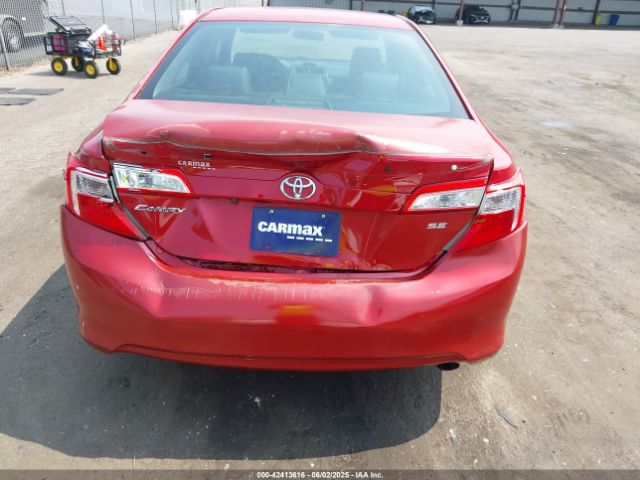 4T1BF1FK0EU800394 Toyota CAMRY SE