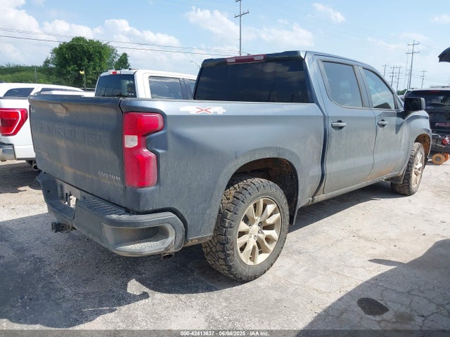 1GCPYBEK8NZ181591 Chevrolet Silverado 1500 Ltd 4wd  Short Bed Custom
