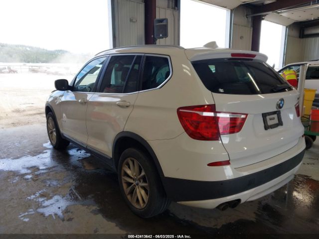 2011 BMW X3 5UXWX5C56BL701796 Photo 2
