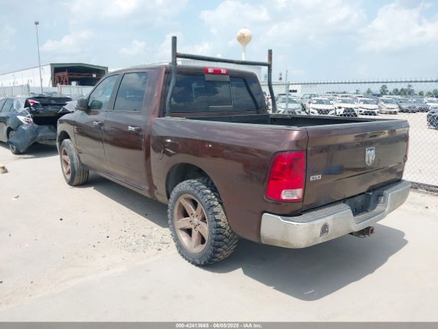 2013 RAM 1500 1C6RR6LP5DS679466 Photo 2
