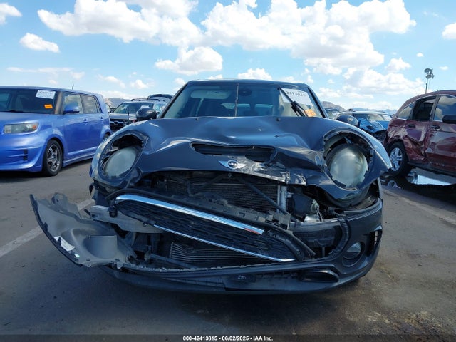 Mini Clubman Cooper S 2017 WMWLN9C36H2E49577 Image 13