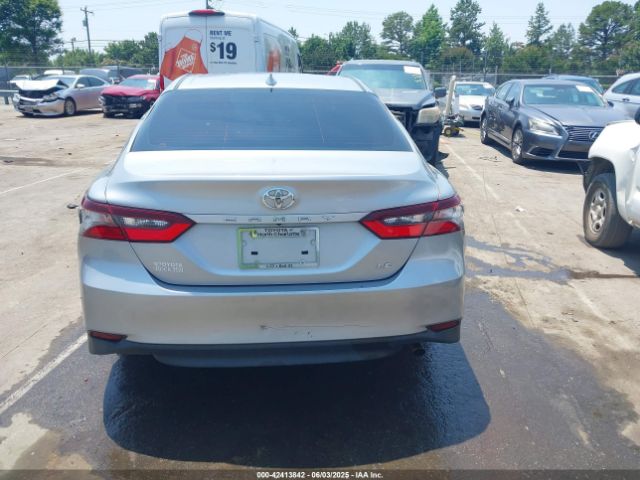 4T1C11AK9MU492442 Toyota CAMRY LE