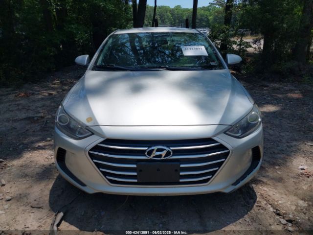 5NPD84LF6JH297197 Hyundai ELANTRA SEL
