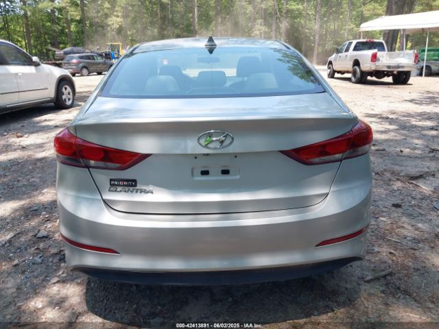 5NPD84LF6JH297197 Hyundai ELANTRA SEL