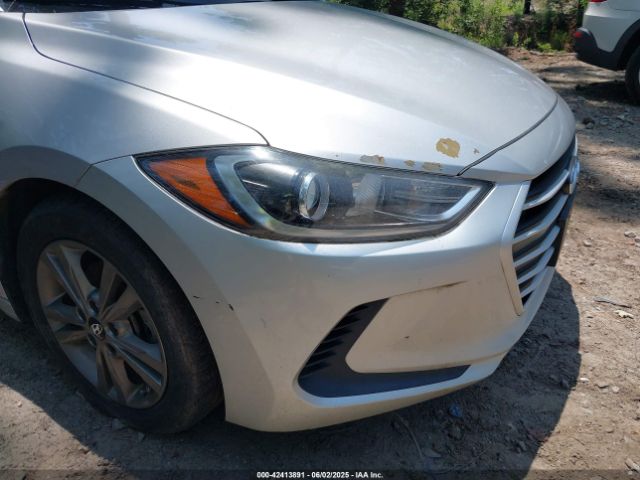 5NPD84LF6JH297197 Hyundai ELANTRA SEL