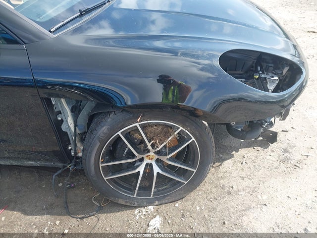 Porsche Macan 2025 WP1AA2A52SLB05856 Image 18