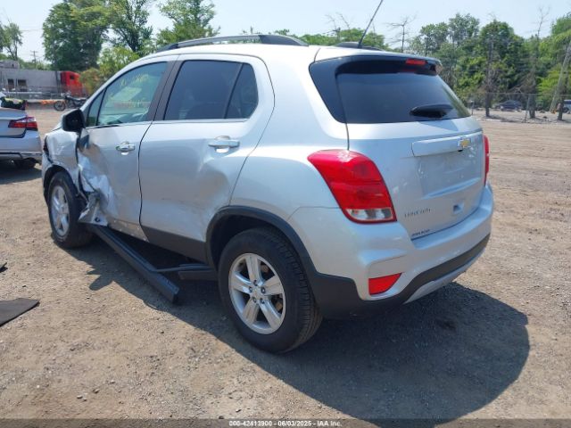 2019 CHEVROLET TRAX KL7CJPSB3KB835354 Photo 2