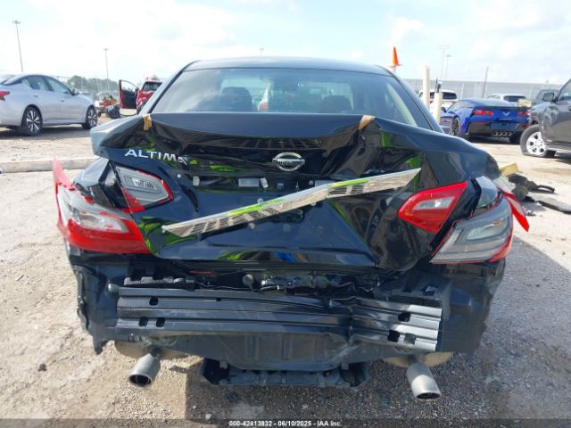 1N4AL3APXJC261778 Nissan 2018