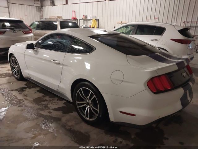 2015 FORD MUSTANG 1FA6P8TH9F5322465 Photo 2