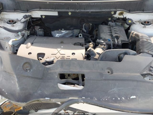 2018 MITSUBISHI OUTLANDER SPORT JA4AR3AU3JU016906 Photo 9