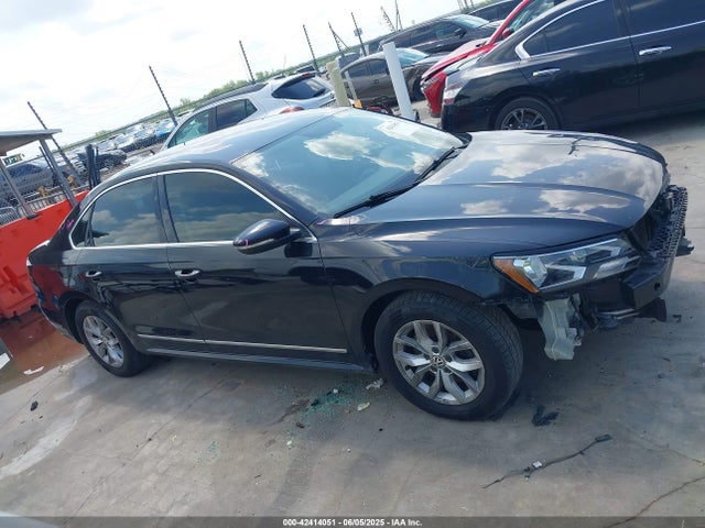 1VWAT7A32HC015684 Volkswagen 1.8 tsi