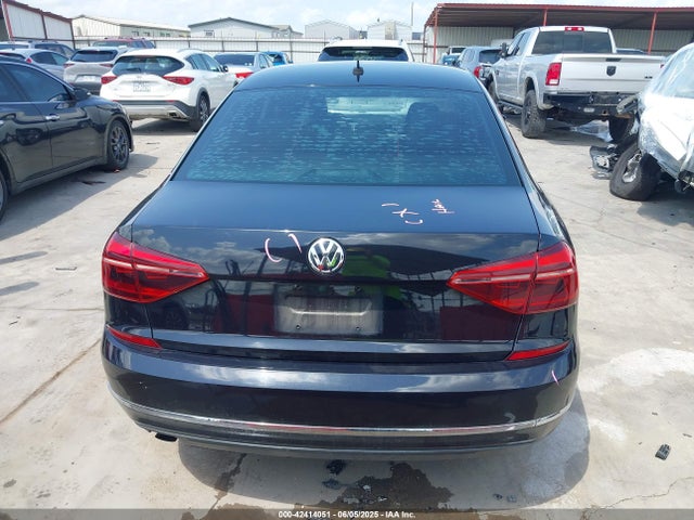 1VWAT7A32HC015684 Volkswagen 1.8 tsi