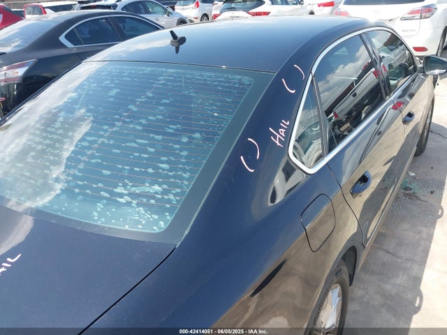 1VWAT7A32HC015684 Volkswagen 1.8 tsi