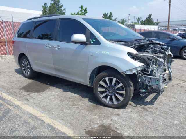 2019 TOYOTA SIENNA 5TDJZ3DC5KS225000