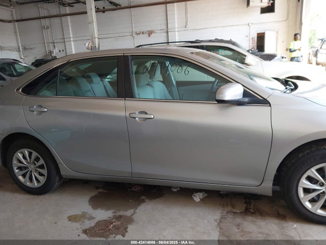Toyota CAMRY LE 2016 4T4BF1FK8GR518898 Image 13