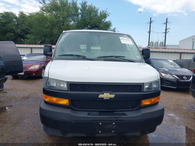 1GCWGBFP2N1174739 Chevrolet Express Cargo Rwd 2500 Extended Wheelbase Wt