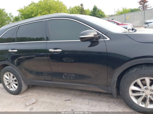 5XYPG4A39HG284714 KIA Sorento 2.4l Lx