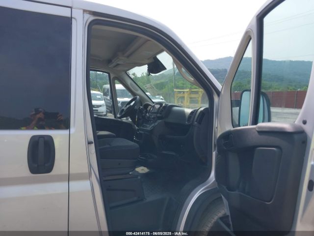 2022 RAM PROMASTER 2500 3C6LRVVG3NE110178 Photo 4
