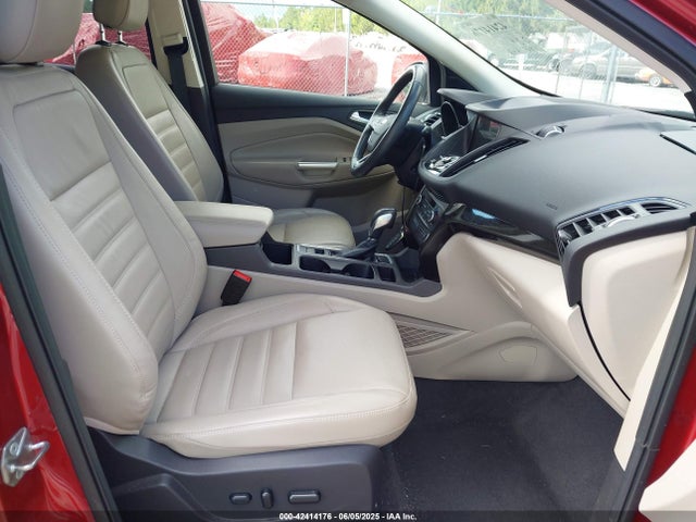 1FMCU9J90KUA12546 Ford 2019