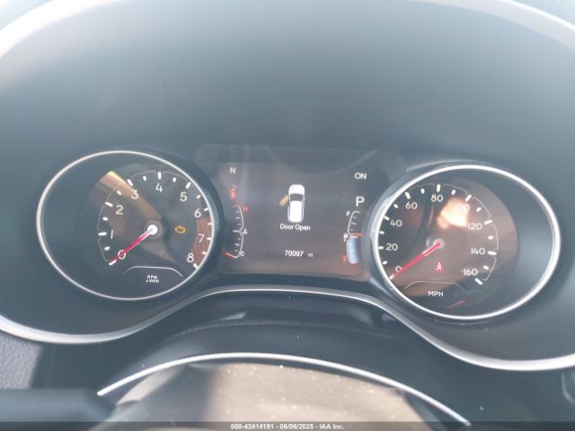 2018 JEEP COMPASS 3C4NJDCB6JT214292 Photo 6