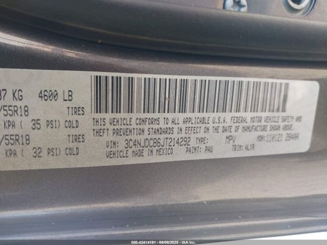 2018 JEEP COMPASS 3C4NJDCB6JT214292 Photo 8
