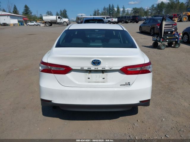 4T1B31HK3JU503605 Toyota Camry Hybrid Le