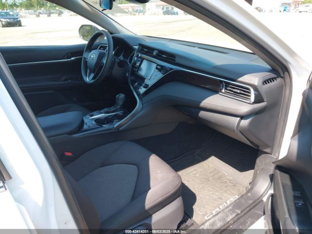 4T1B31HK3JU503605 Toyota Camry Hybrid Le
