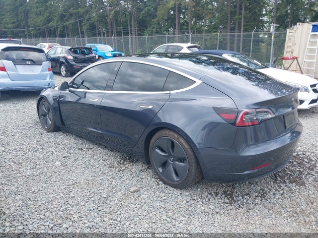 2019 TESLA MODEL 3 5YJ3E1EB7KF482310 Photo 2