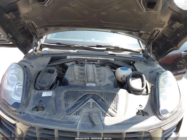 2016 PORSCHE MACAN WP1AB2A55GLB47118 Photo 9