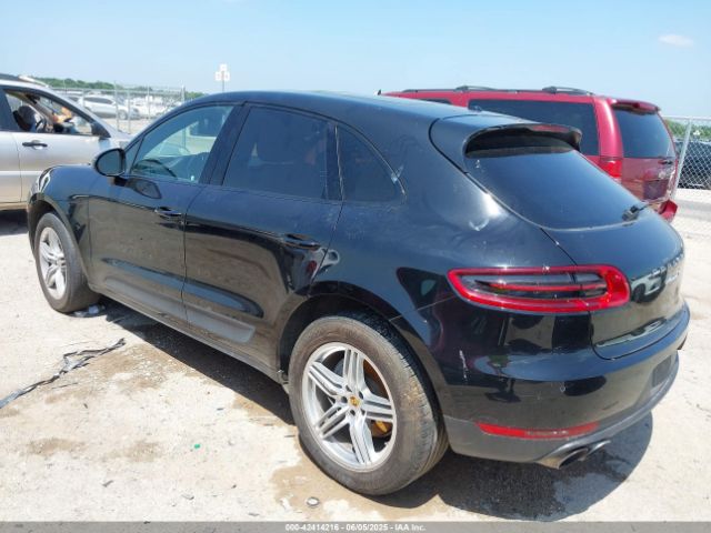 2016 PORSCHE MACAN WP1AB2A55GLB47118 Photo 2