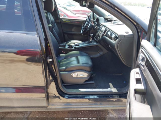 2016 PORSCHE MACAN WP1AB2A55GLB47118 Photo 4