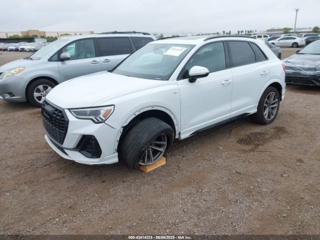 2023 AUDI Q3 WA1DECF37P1138834 Photo 1