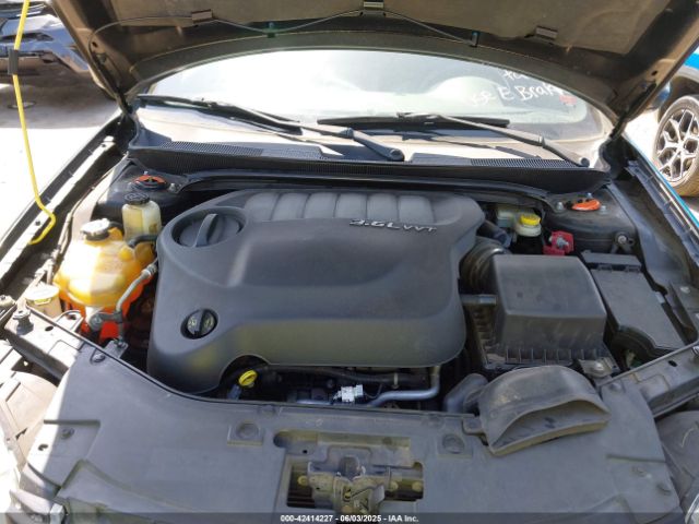 2011 CHRYSLER 200 1C3BC2EG0BN620472 Photo 9
