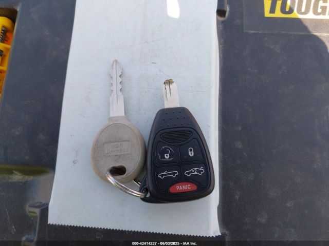 2011 CHRYSLER 200 1C3BC2EG0BN620472 Photo 10