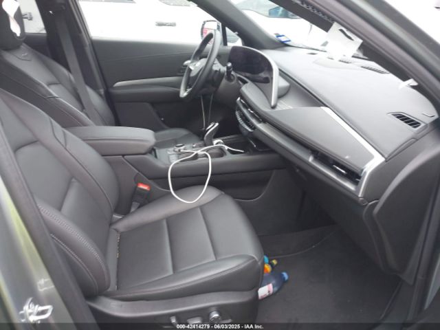 1GYFZCR44SF122443 Cadillac Xt4 Fwd Premium Luxury