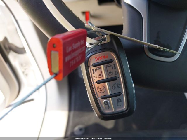 2022 CHRYSLER PACIFICA 2C4RC1BG8NR197706 Photo 10