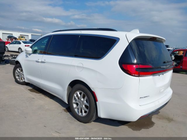 2022 CHRYSLER PACIFICA 2C4RC1BG8NR197706 Photo 2