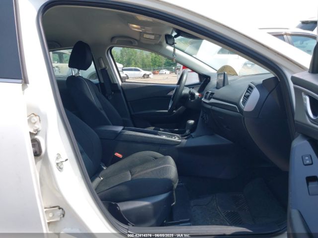 2018 MAZDA MAZDA3 3MZBN1U78JM173039 Photo 4