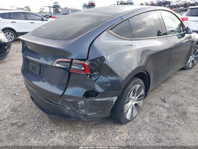 2023 TESLA MODEL Y 7SAYGDEDXPF940418 Photo 5