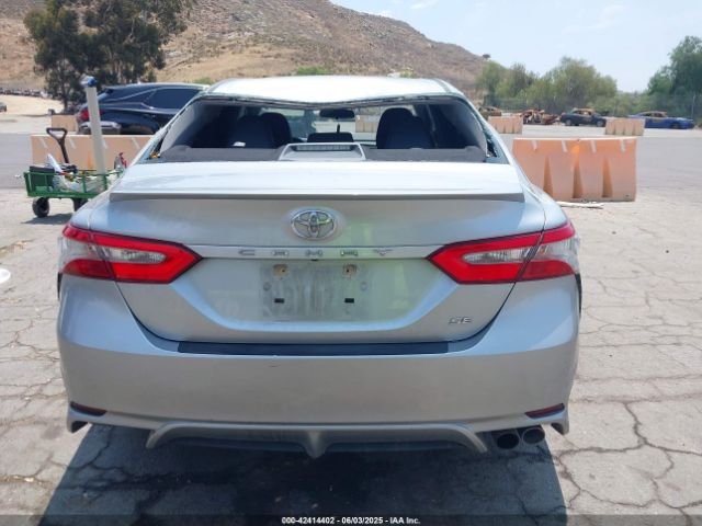4T1B11HK3JU048776 Toyota CAMRY SE
