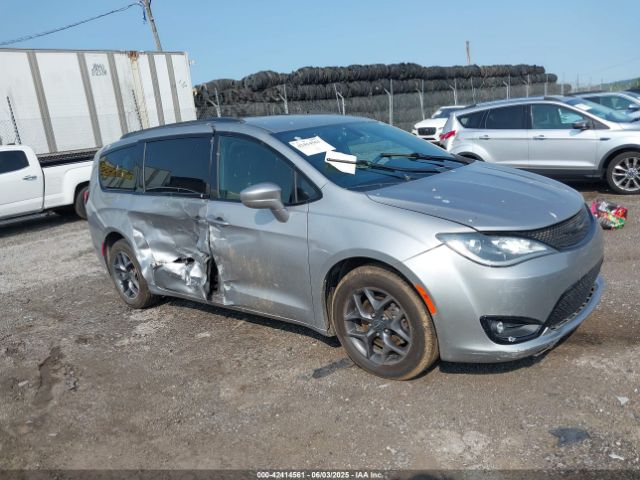 2019 CHRYSLER PACIFICA 2C4RC1EG2KR704168 Photo 0