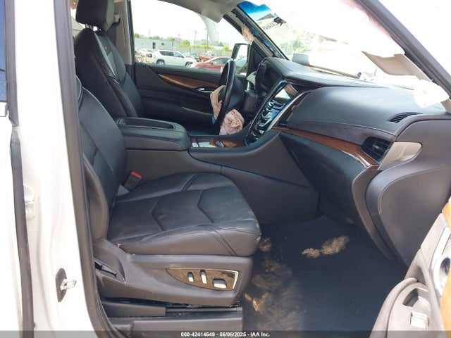 2019 CADILLAC ESCALADE ESV 1GYS4JKJ1KR104823 Photo 4