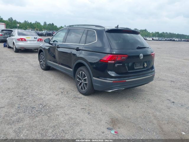 2021 VOLKSWAGEN TIGUAN 3VV3B7AX5MM022012 Photo 2
