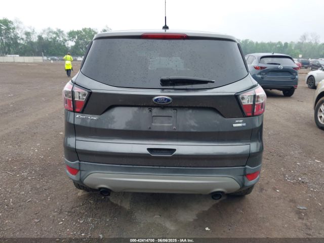 1FMCU9GD7HUD07020 Ford ESCAPE SE