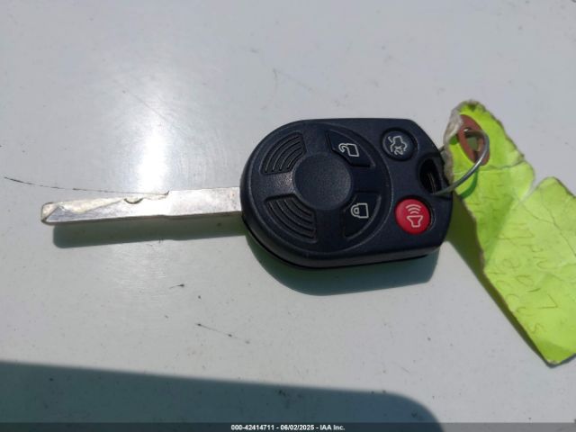 1FADP3F28HL307889 Ford FOCUS SE