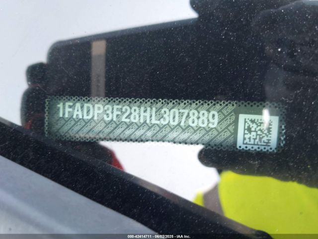 1FADP3F28HL307889 Ford FOCUS SE