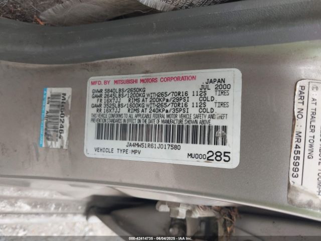 2001 MITSUBISHI MONTERO JA4MW51R61J017580 Photo 8