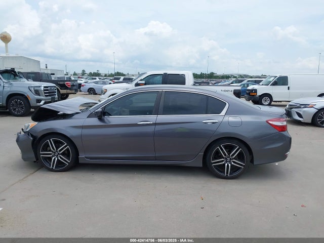 1HGCR2F6XGA013810 Honda k24w1