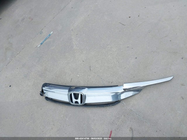 1HGCR2F6XGA013810 Honda k24w1